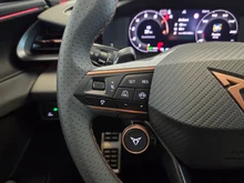 CUPRA Terramar e-HYBRID 204 PS DSG in Tambora-Grau Metallic