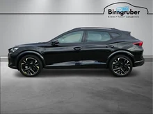 CUPRA Formentor TRIBE e-HYBRID 204 PS DSG in Nacht-Schwarz Metallic
