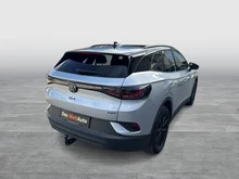 VW ID.4 Pro 4MOTION 220 kW Business -77 kWh in Scale Silver Metallic Dach schwarz