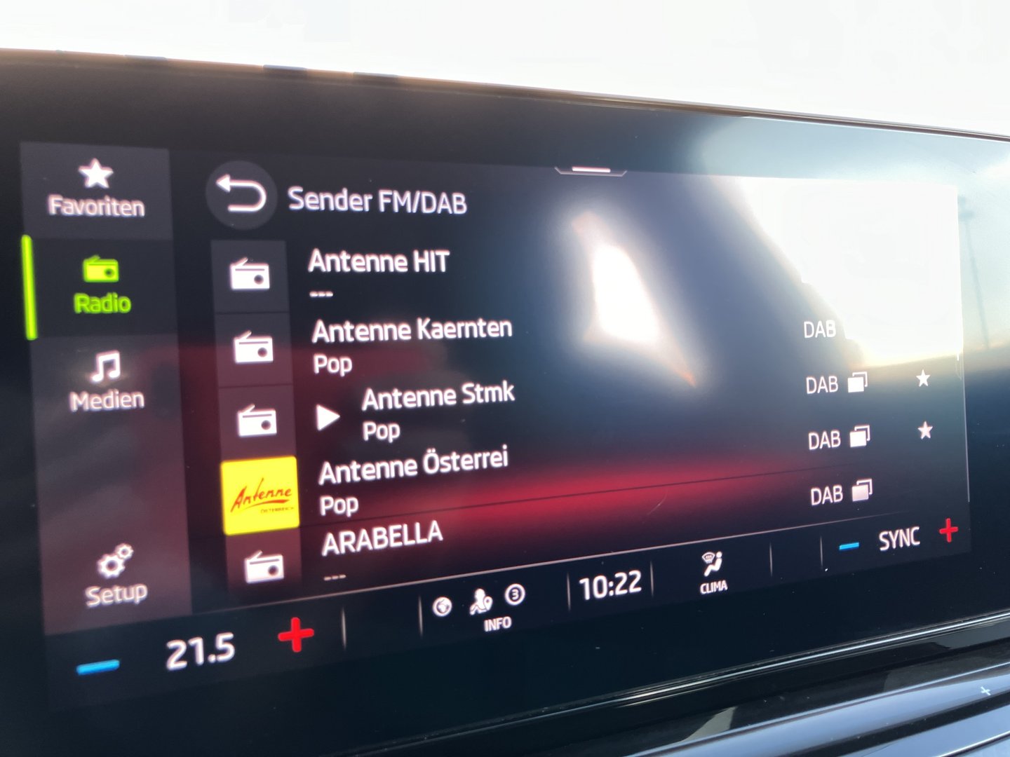 Škoda OCTAVIA Combi 4x4 Ambition TDI DSG | Bild 15 von 24