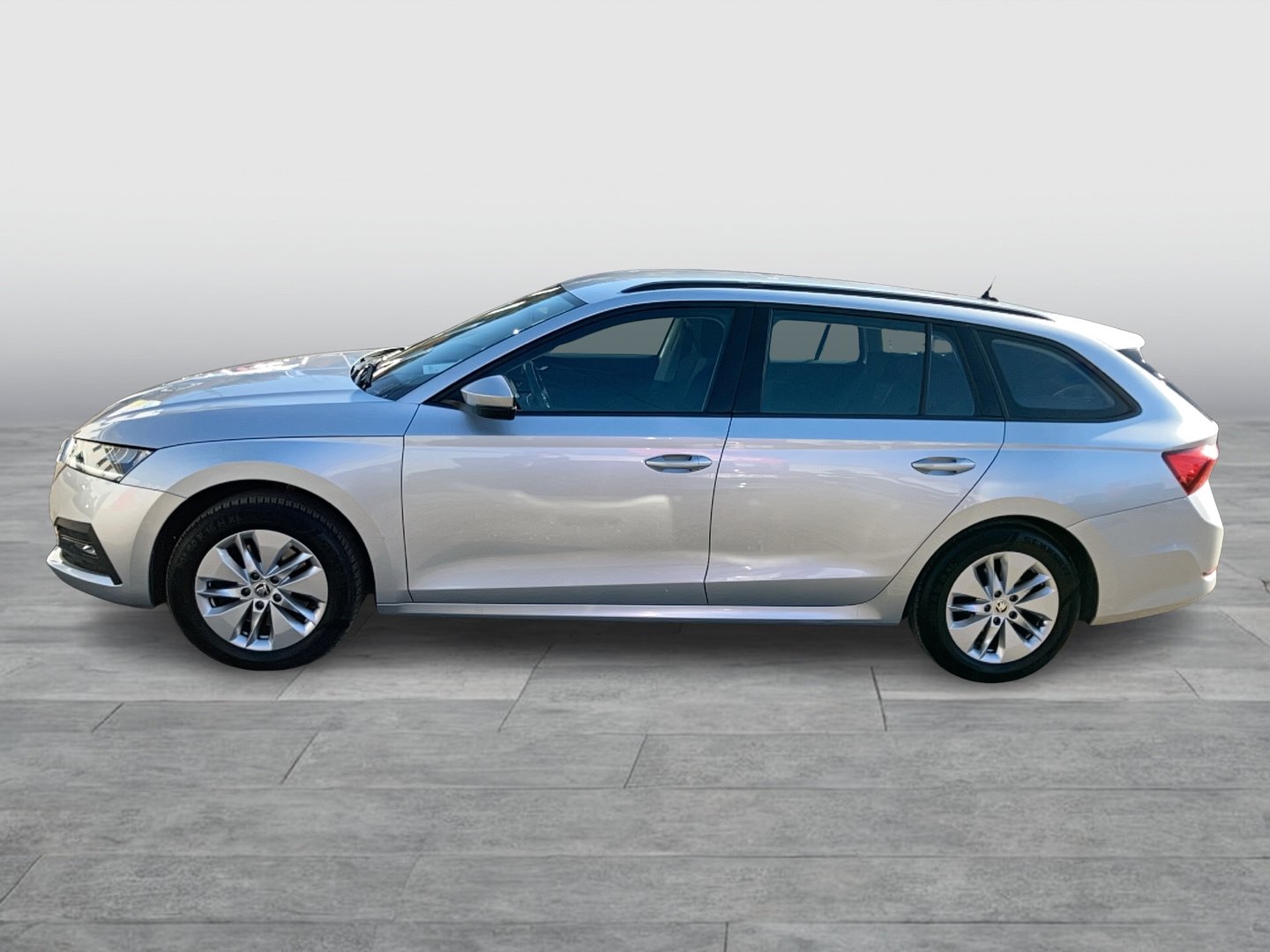 Škoda OCTAVIA Combi 4x4 Ambition TDI DSG | Bild 2 von 24