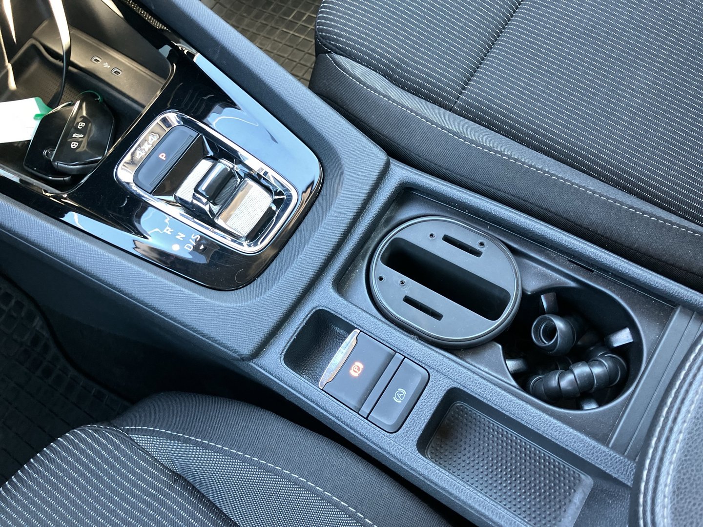 Škoda OCTAVIA Combi 4x4 Ambition TDI DSG | Bild 19 von 24