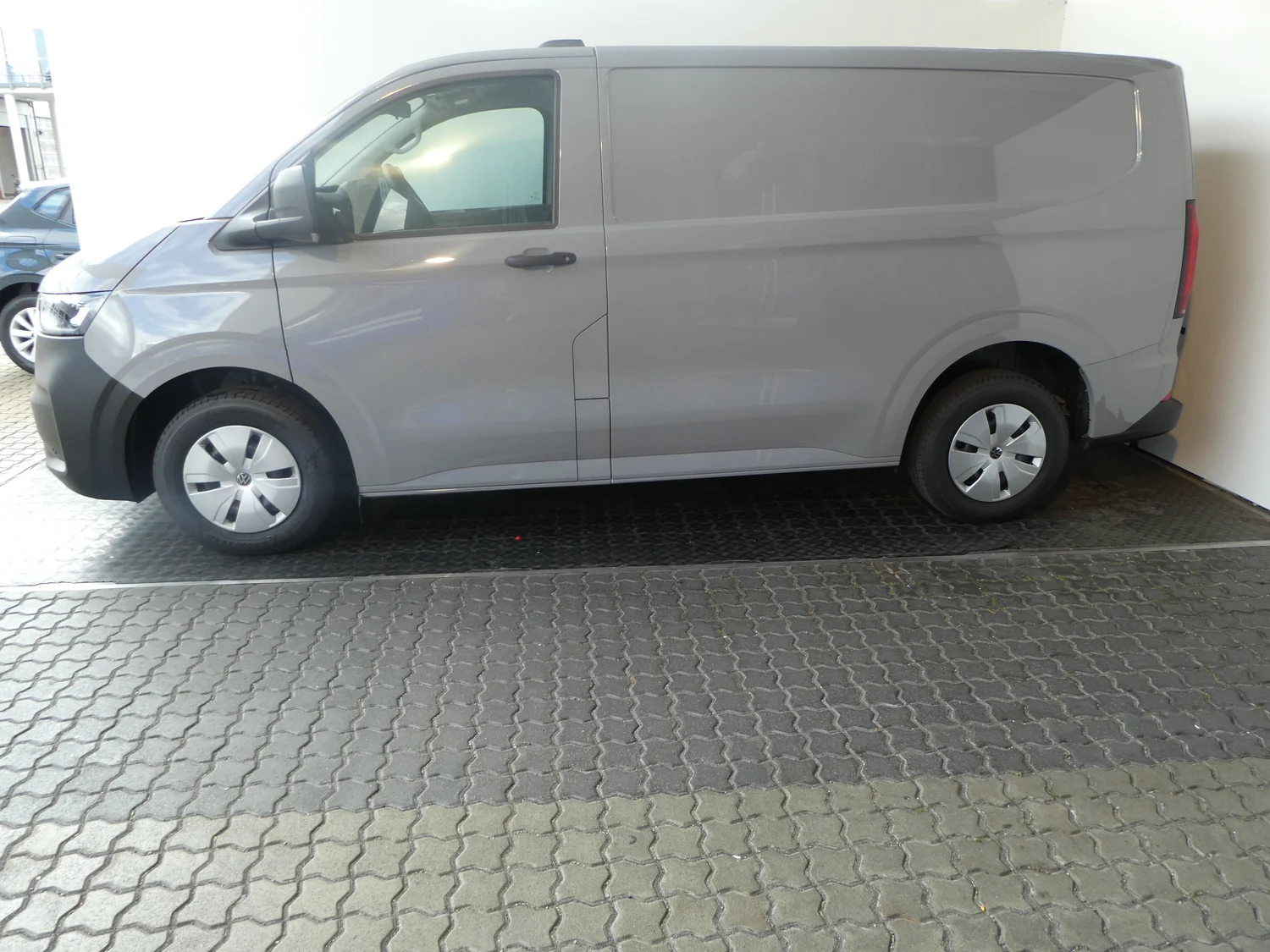 Bild eines VW e-Transporter Kastenwagen 100 kW