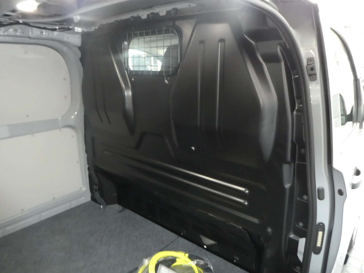 Bild eines VW e-Transporter Kastenwagen 100 kW