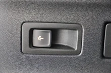 VW ID.7 Tourer GTX 4MOTION 250kW Business in Grenadillschwarz Metallic