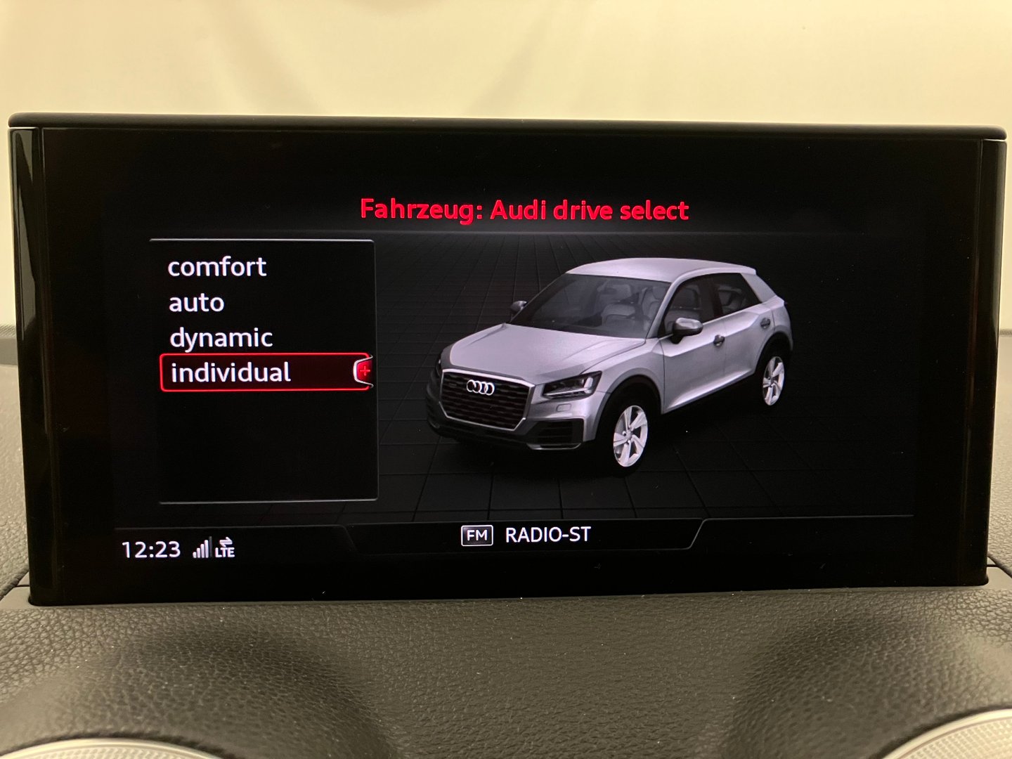 Audi Q2 30 TDI | Bild 23 von 30