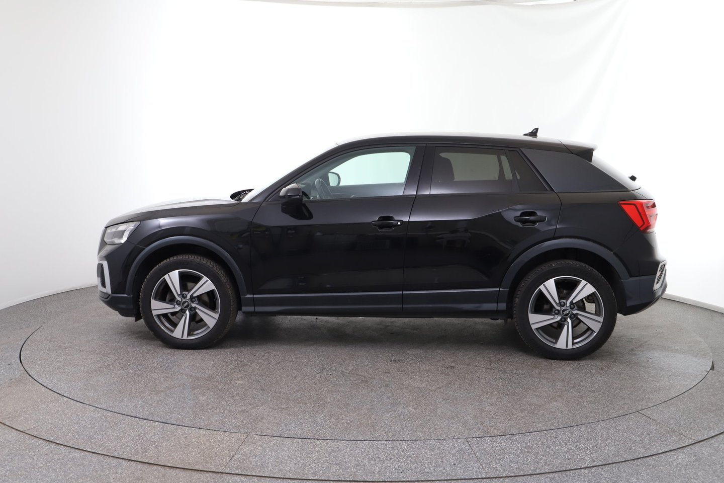 Audi Q2 30 TDI | Bild 2 von 30