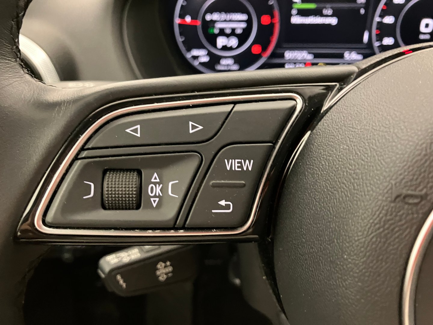 Audi Q2 30 TDI | Bild 15 von 30