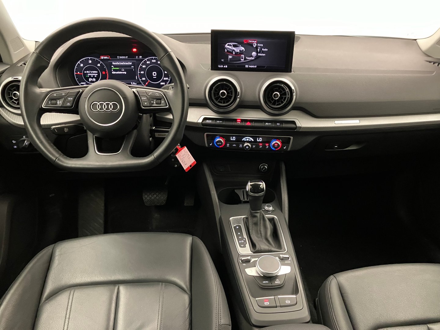Audi Q2 30 TDI | Bild 12 von 30