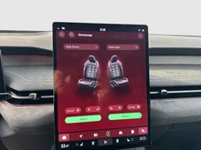 Škoda Peaq Sportline 90x in Moon-Weiß Metallic