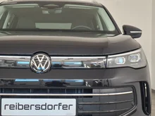 VW Tiguan Friends eTSI DSG in Deep Black Perleffekt