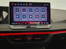 VW Tiguan Friends eTSI DSG in Deep Black Perleffekt