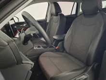 VW Tiguan Friends eTSI DSG in Deep Black Perleffekt