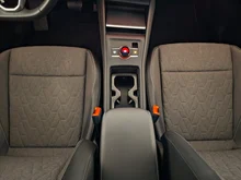VW Tiguan Friends eTSI DSG in Deep Black Perleffekt