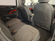 VW Tiguan Friends eTSI DSG in Deep Black Perleffekt