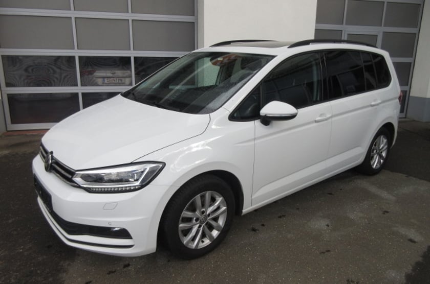 VW Touran Sky TDI SCR 5-Sitzer