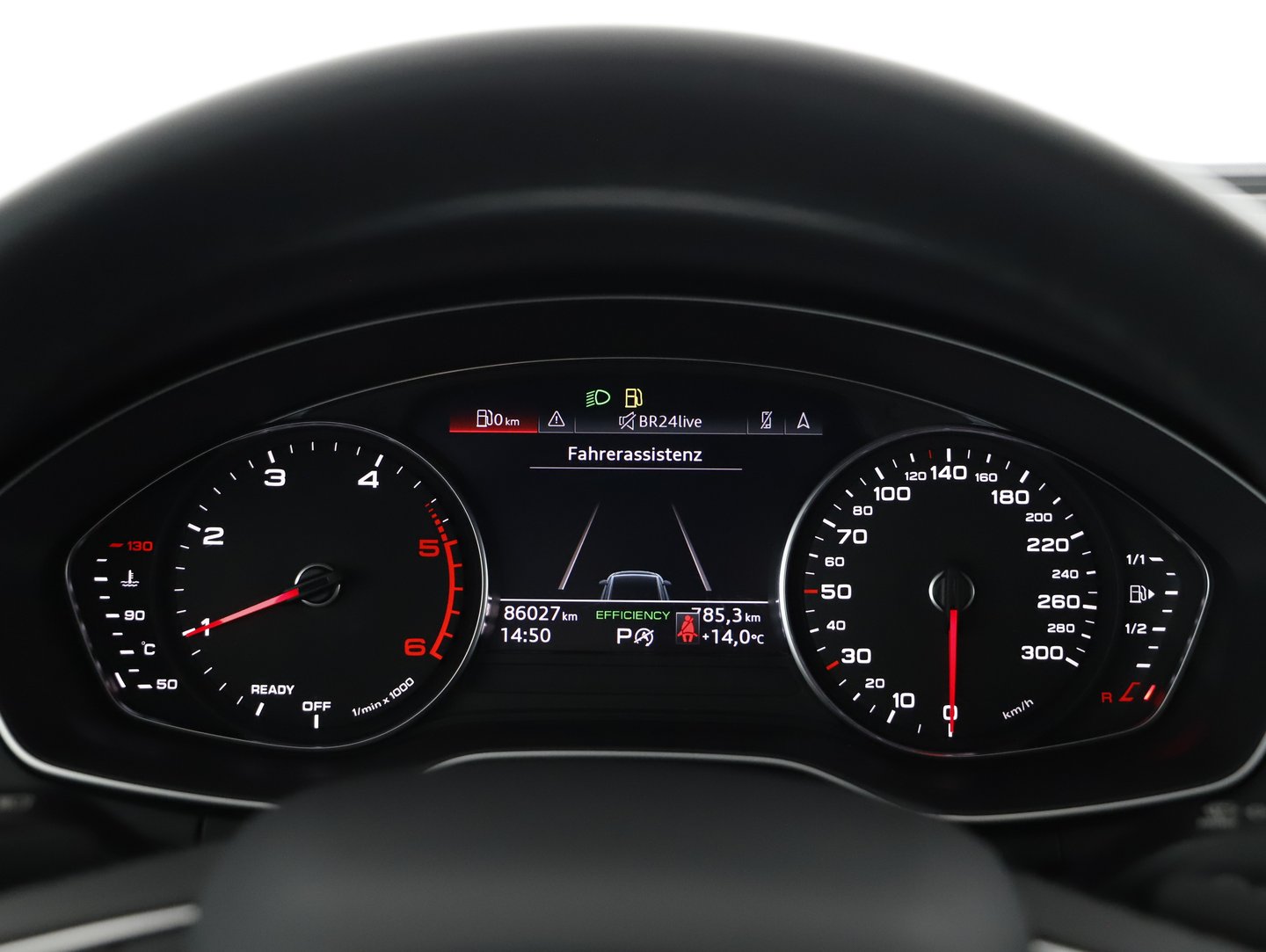 Audi A4 Avant 40 TDI quattro S line | Bild 3 von 18