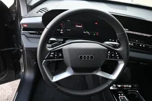Audi Q6 e-tron in H1 Manhattangrau Metallic