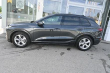 Audi Q6 e-tron in H1 Manhattangrau Metallic