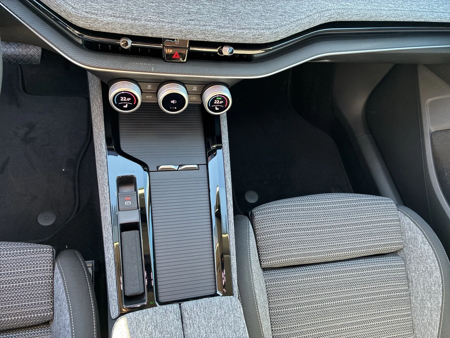 Bild eines Škoda Superb Combi Selection TSI mHEV DSG