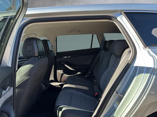 Bild eines Škoda Superb Combi Selection TSI mHEV DSG