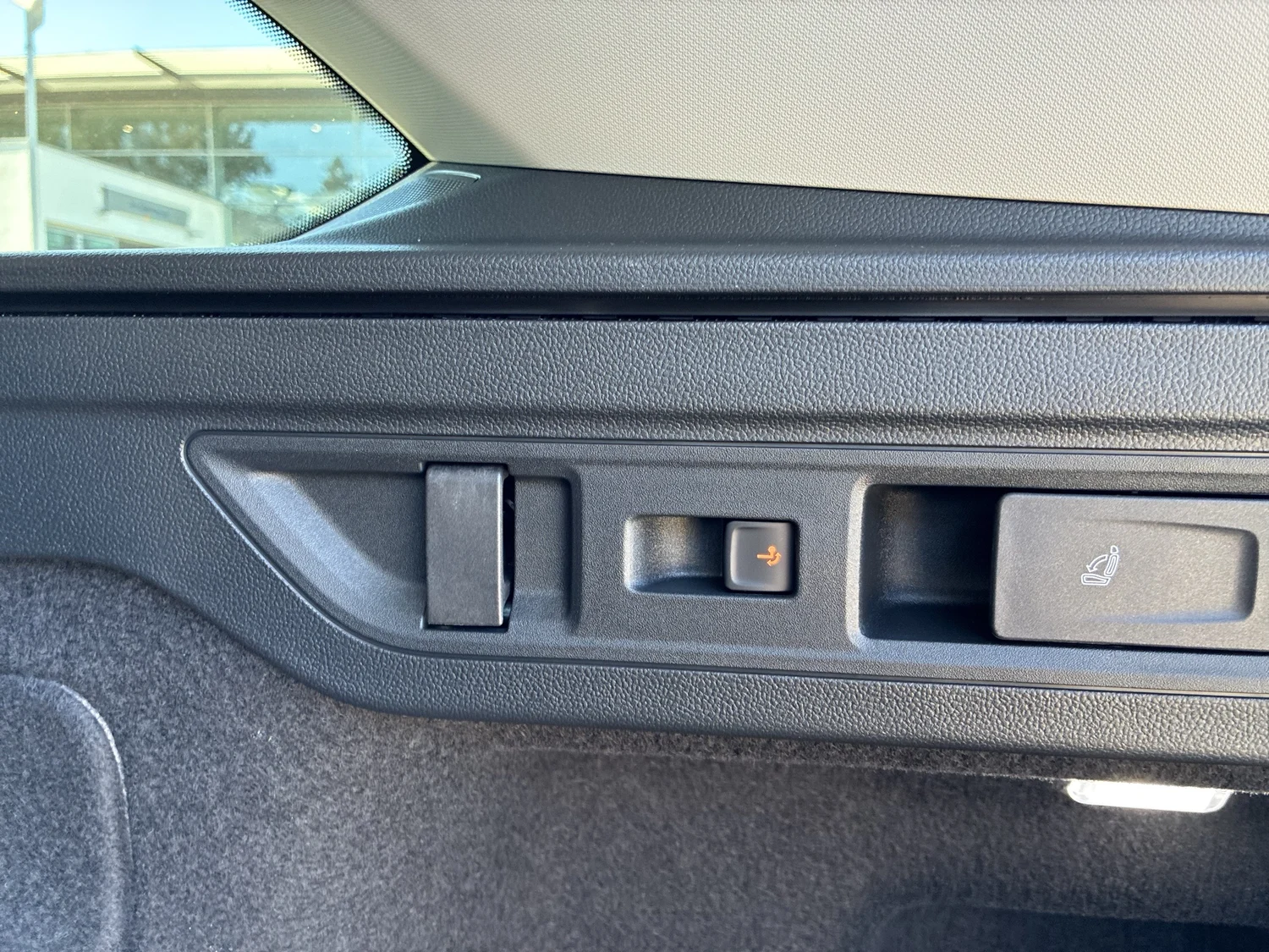Bild eines Škoda Superb Combi Selection TSI mHEV DSG