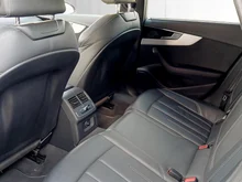 Audi A4 Avant 30 TDI advanced in MANHATTANGRAU METALLIC