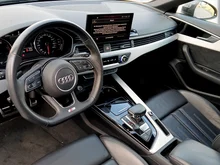 Audi A4 Avant 30 TDI advanced in MANHATTANGRAU METALLIC