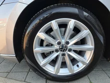 VW Passat Variant Elegance TDI DSG in Pyritsilber Metallic