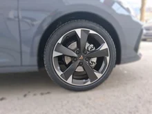 Thumbnail-Foto von Fahrzeug