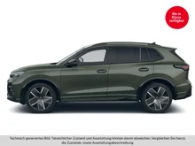 VW Tiguan Sport eTSI DSG in Cipressino-Grün Metallic