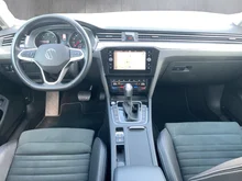 VW Passat Variant Elegance TDI DSG in AQUAMARINBLAU METALLIC