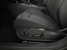 VW Golf Variant Business TSI in Uranograu