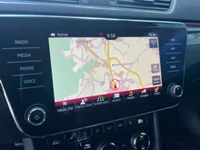 Škoda Superb Combi SportLine TDI DSG in Black-Magic Perleffekt