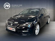 SEAT Leon Kombi FR TSI ACT in Nacht-Schwarz Metallic
