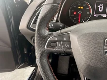 SEAT Leon Kombi FR TSI ACT in Nacht-Schwarz Metallic
