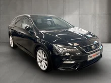 SEAT Leon Kombi FR TSI ACT in Nacht-Schwarz Metallic