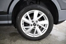 Audi Q2 35 TDI quattro intense in MYTHOSSCHWARZ METALLIC