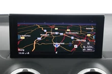Audi Q2 35 TDI quattro intense in MYTHOSSCHWARZ METALLIC