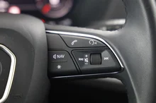 Audi Q2 35 TDI quattro intense in MYTHOSSCHWARZ METALLIC