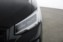 Audi Q2 35 TDI quattro intense in MYTHOSSCHWARZ METALLIC