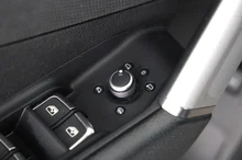 Audi Q2 35 TDI quattro intense in MYTHOSSCHWARZ METALLIC