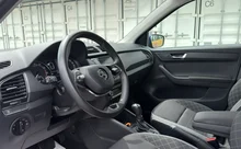 Thumbnail-Foto von Fahrzeug