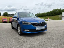 Thumbnail-Foto von Fahrzeug