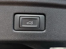Audi A5 Sportback 2.0 TDI in dunkelgrau - metallic-perleffekt