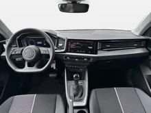 Audi A1 Sportback 30 TFSI intense in Gletscherweiss Metallic
