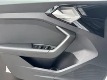 Audi A1 Sportback 30 TFSI intense in Gletscherweiss Metallic