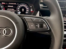 Audi A3 Sportback 30 TFSI in Brillantschwarz