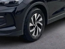VW Tiguan Friends TDI DSG in Deep Black Perleffekt