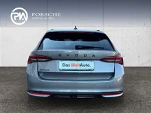 Škoda Octavia Combi Sportline TDI DSG in Graphit-Grau Metallic